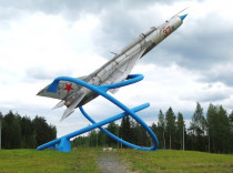 tihvin_pamyatnik_05